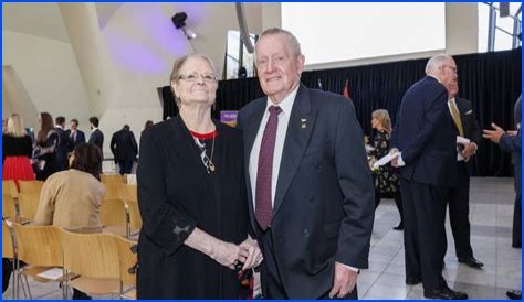 
Are Walter Mikac And Second Wife Kim Sporton Separated? Divorce Update 